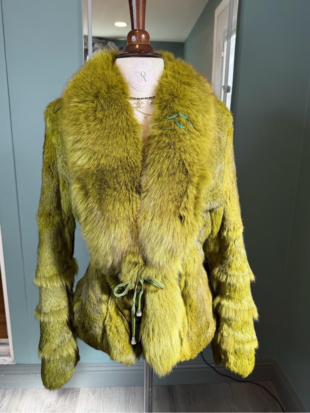 Vintage Olive Green Genuine Fox Fur Collar Rabbit Fur Belted Y2K Jacket S/M